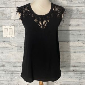 BRIXON IVY BLACK SLEEVELESS BLOUSE